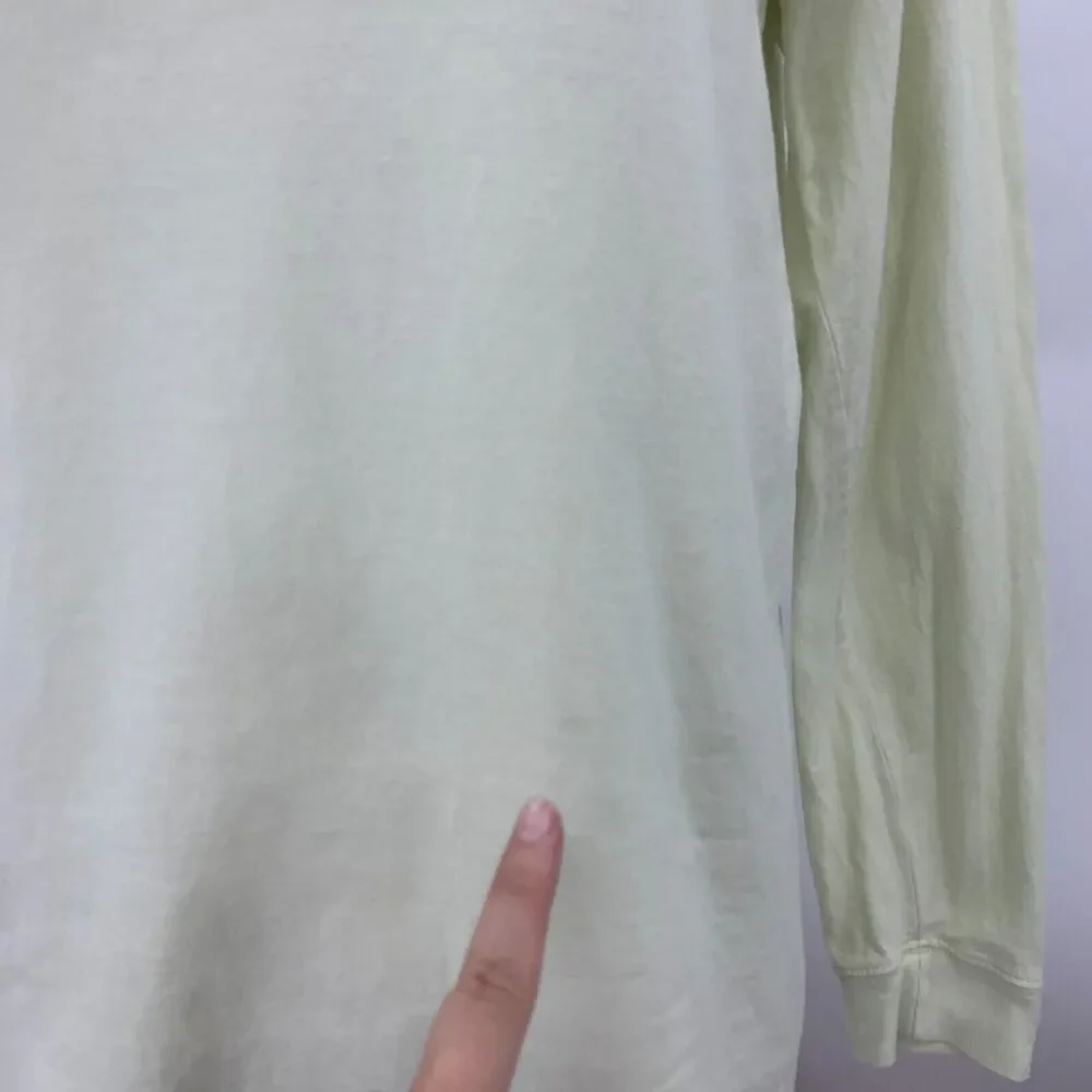The Nike Tee Shirt Girls Youth L Large Celery Green Long Sleeve Athletic Shirt